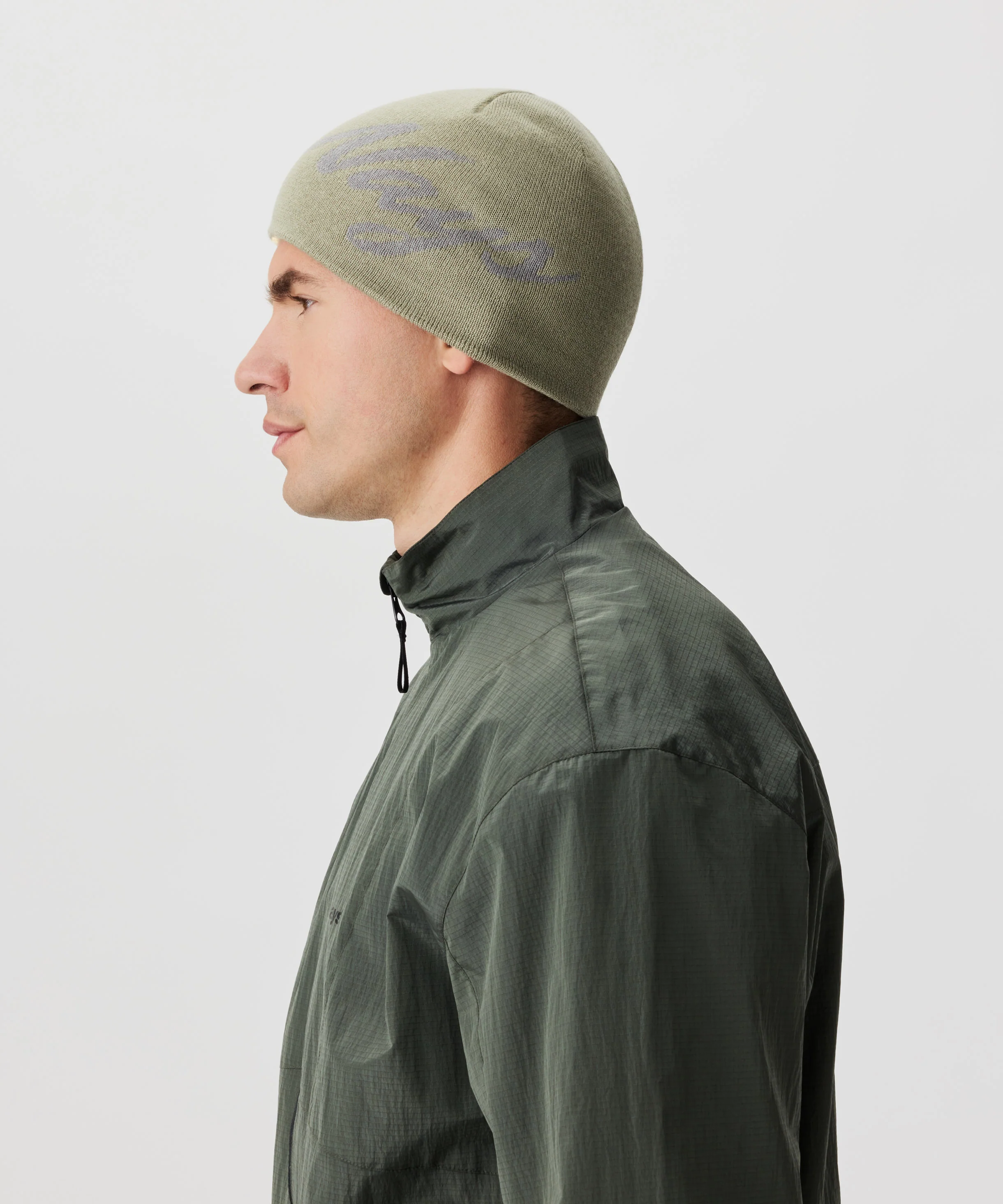 Nays Big Script Logo Beanie - Image 5