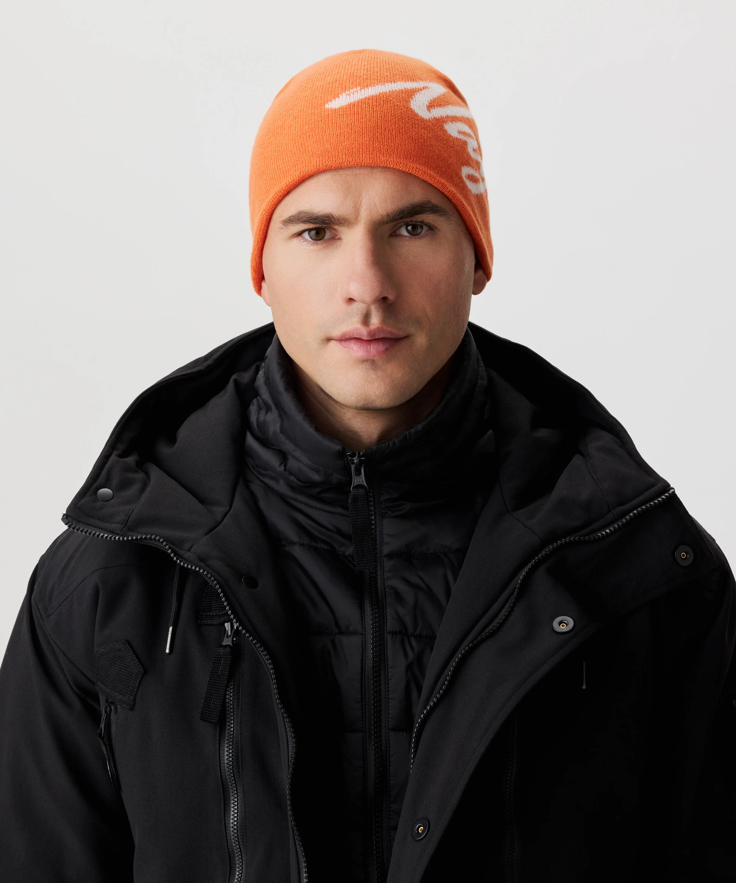 Nays Big Script Logo Beanie - Image 4