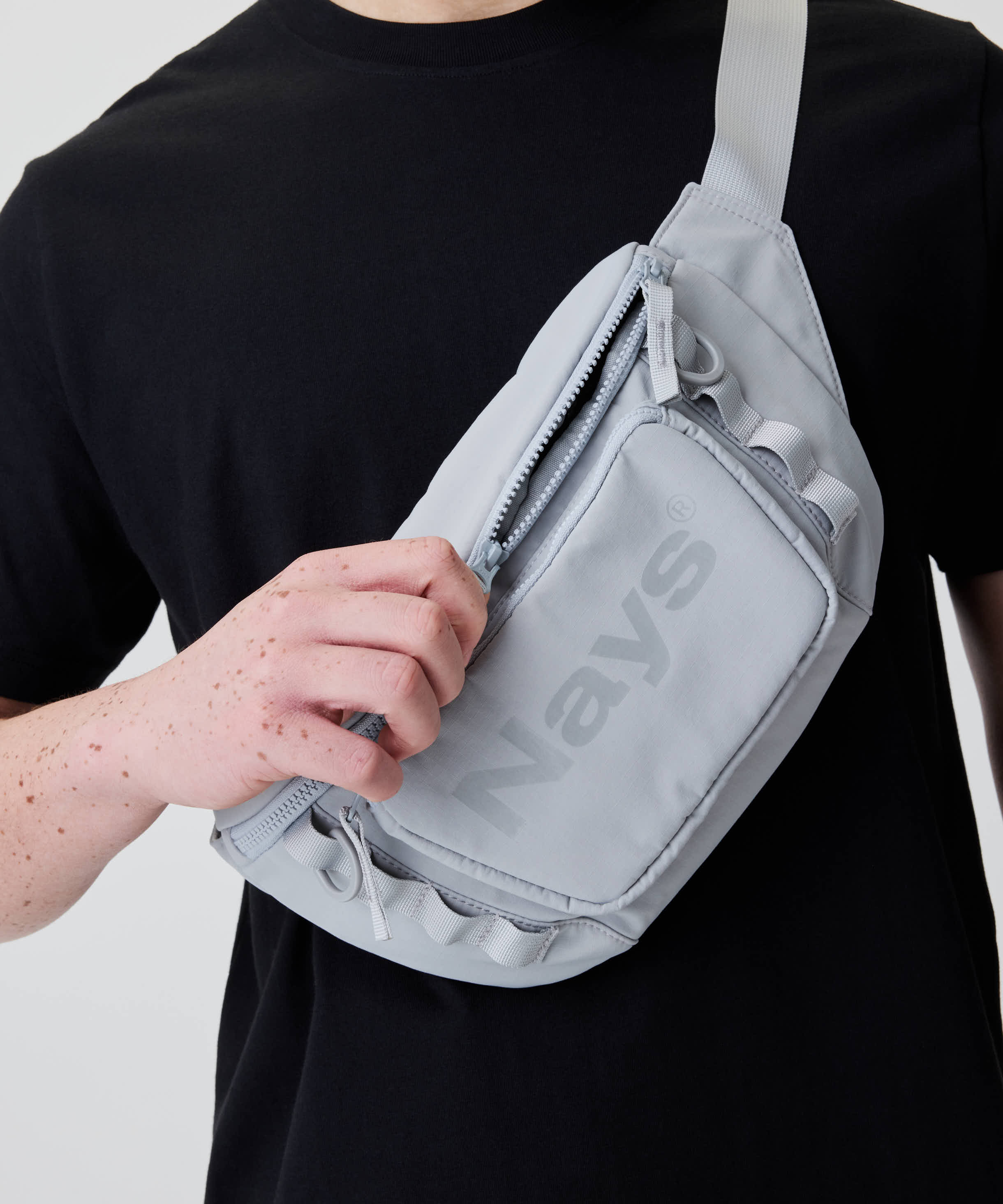 Nays Lightweight Cross Body Bag - Image 7