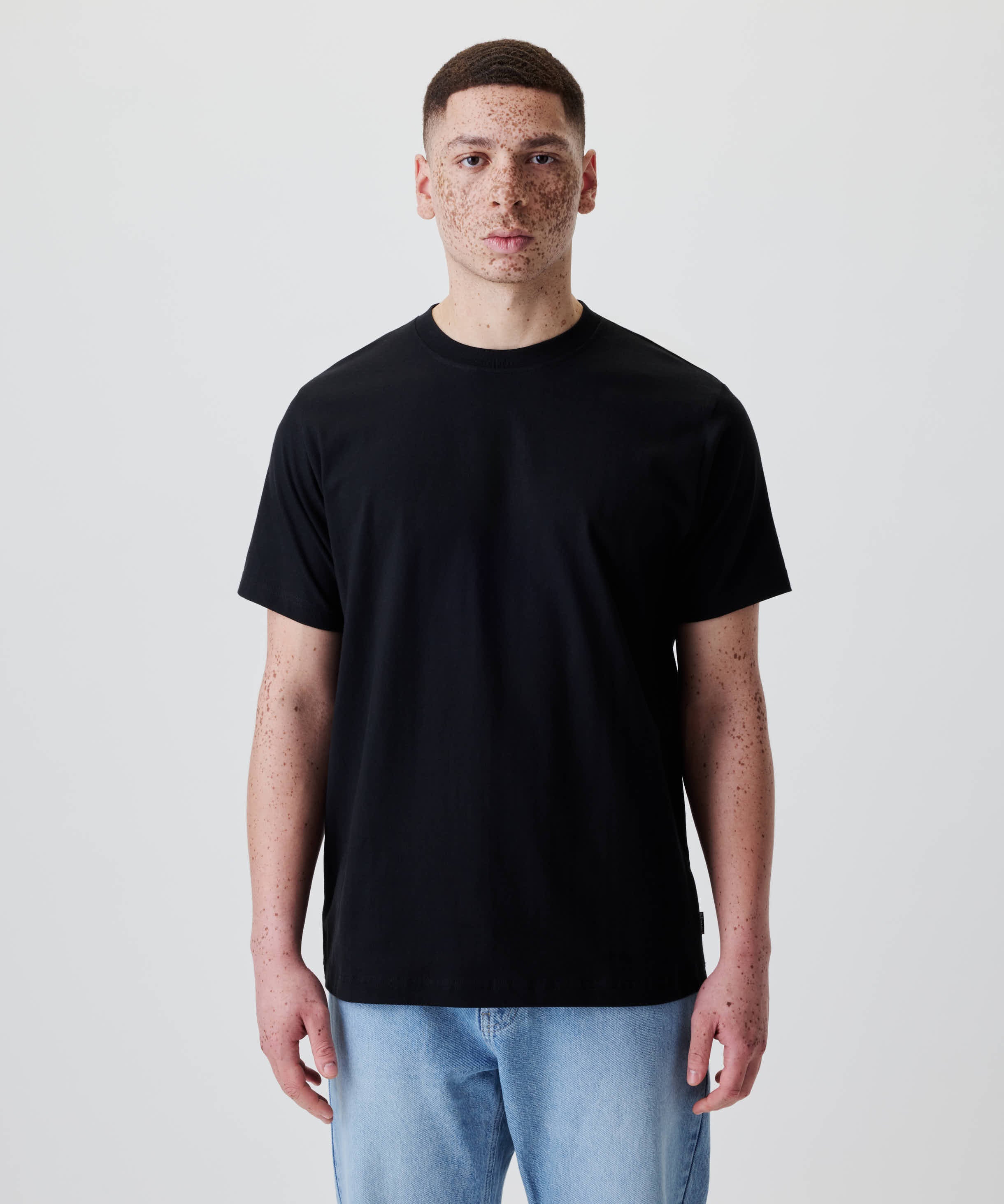 Nays Classic Regular Flag Tee - Image 2