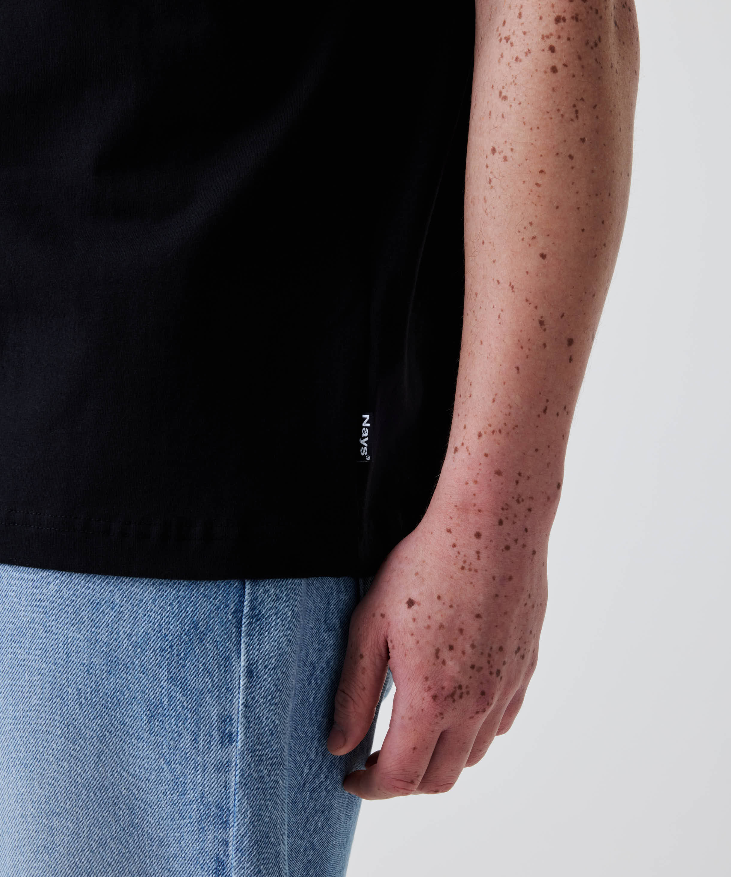 Nays Classic Regular Flag Tee - Image 6