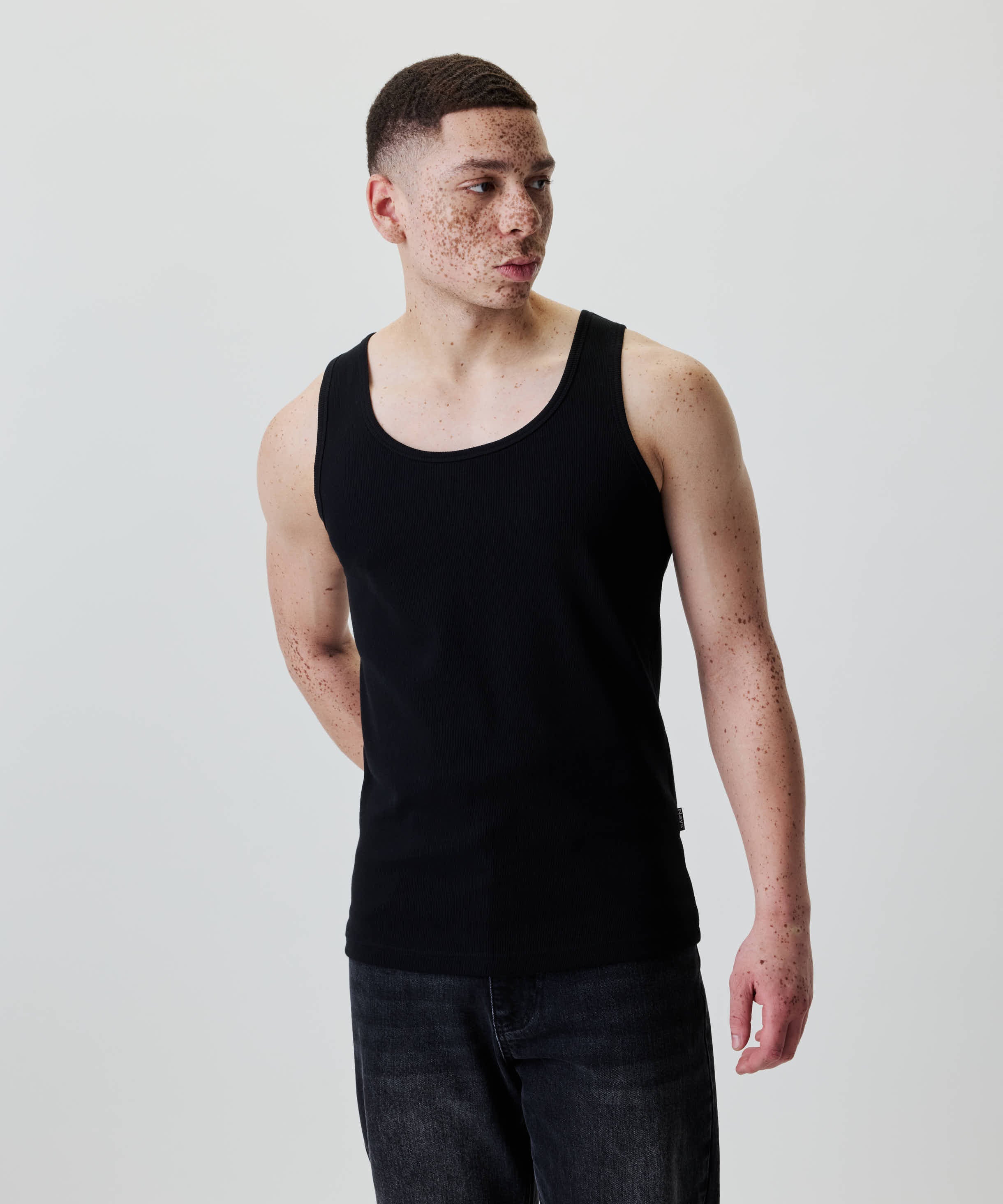 Nays Classic Rib Tank Top - Image 2