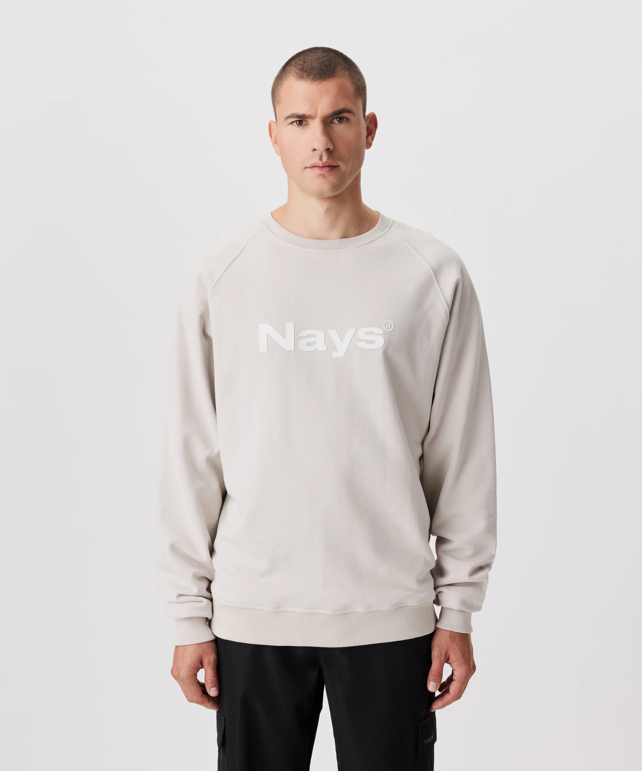 Nays Raglan Crewneck - Image 3