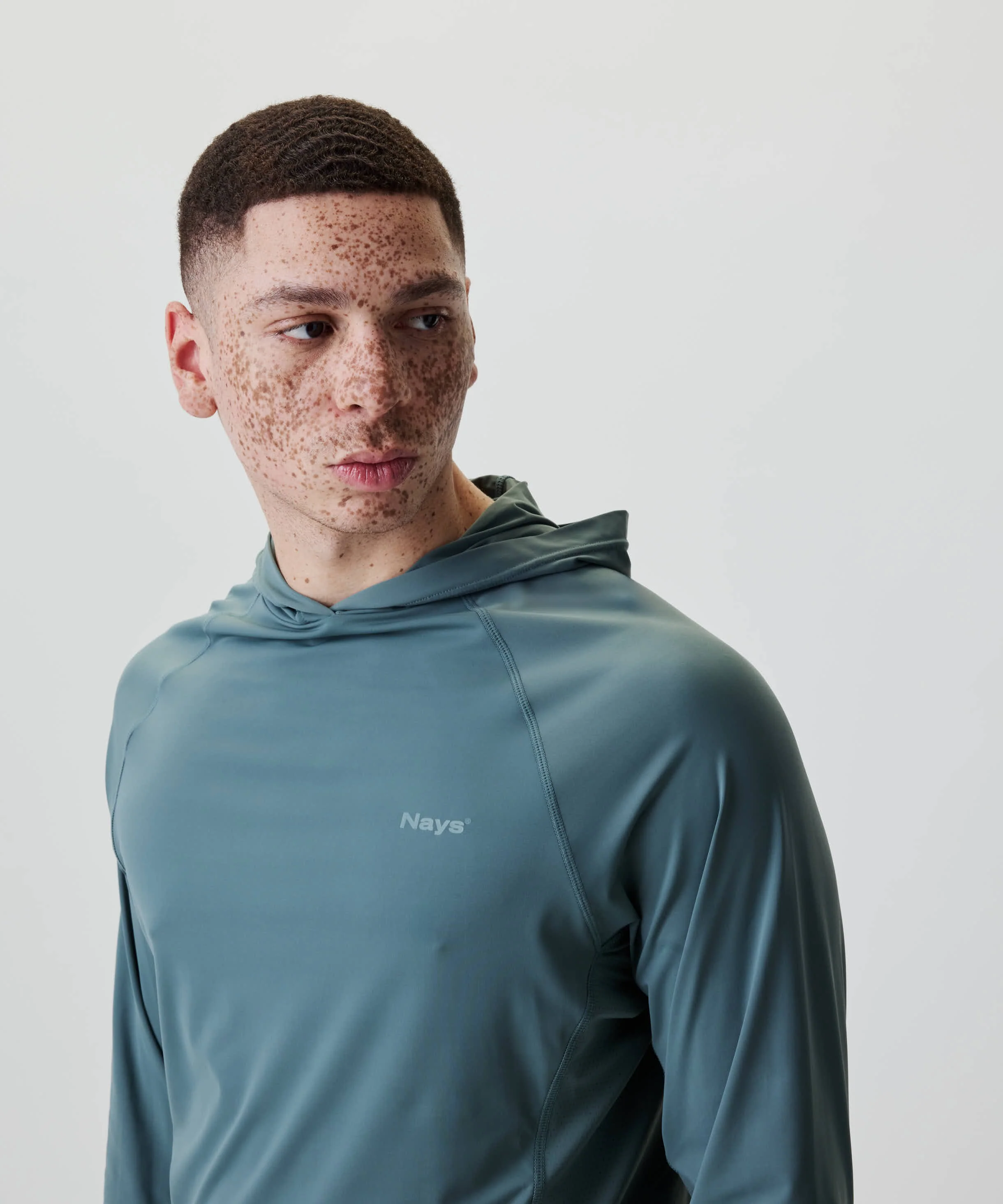 Nays UV 50+ Hooded Longsleeve - Image 6