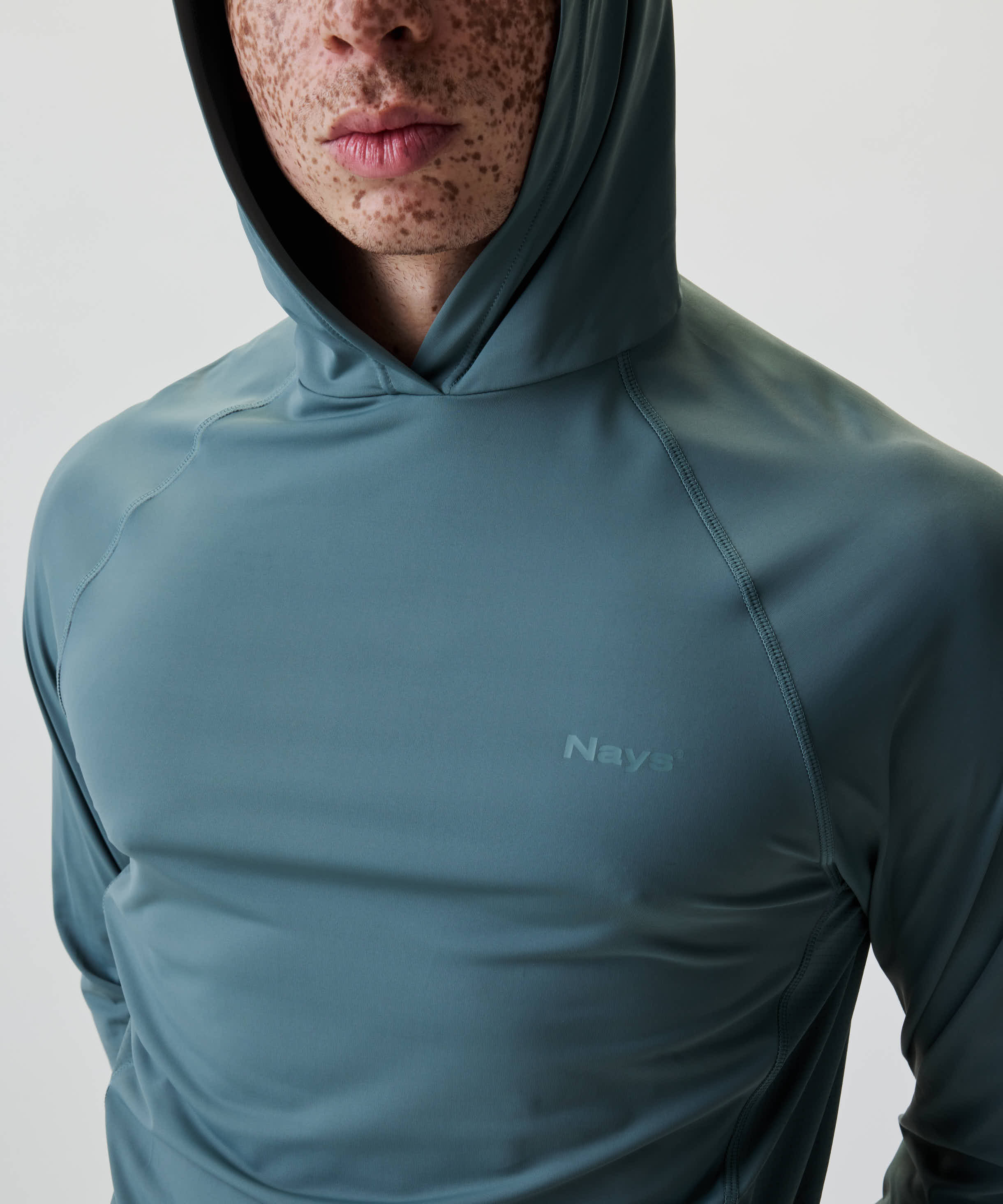 Nays UV 50+ Hooded Longsleeve - Image 7